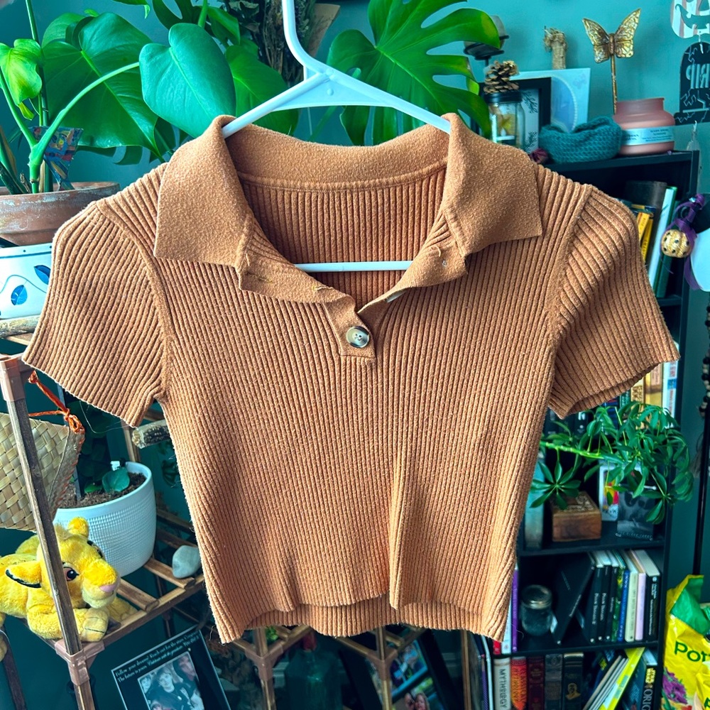 Cropped Collar Shirt